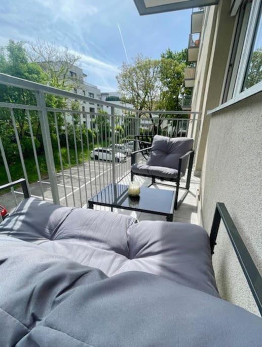 City Wohlfuehloase Mit Parkplatz Graz Exterior foto